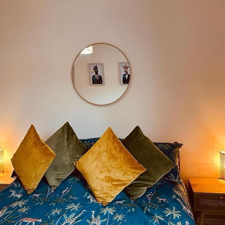 City Of Chester Award Winning Cottage -Pixie Terrace Chester Luaran gambar