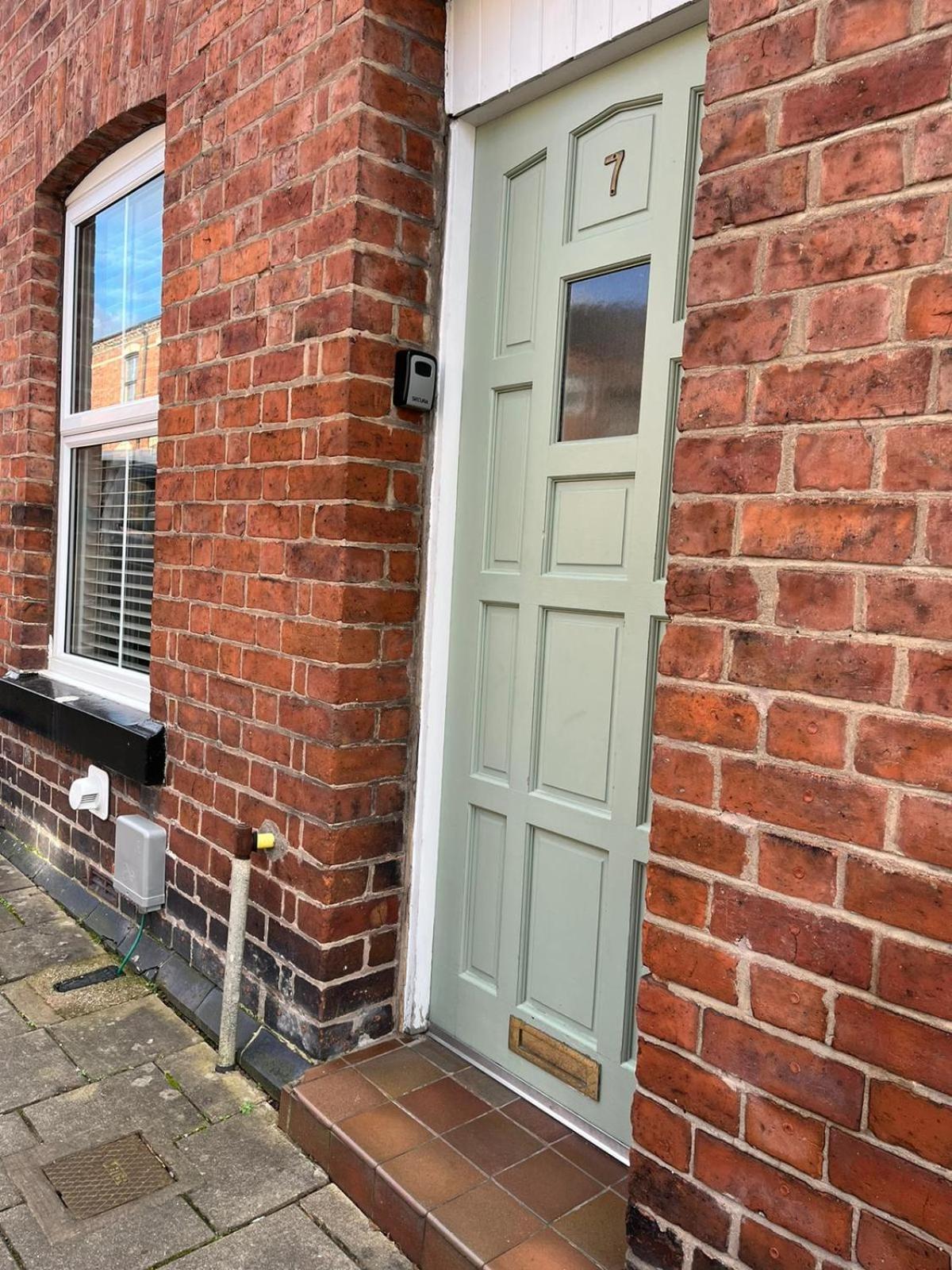 City Of Chester Award Winning Cottage -Pixie Terrace Chester Luaran gambar